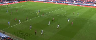 武磊破门西班牙人2-0阿拉维斯,武磊半场被换下