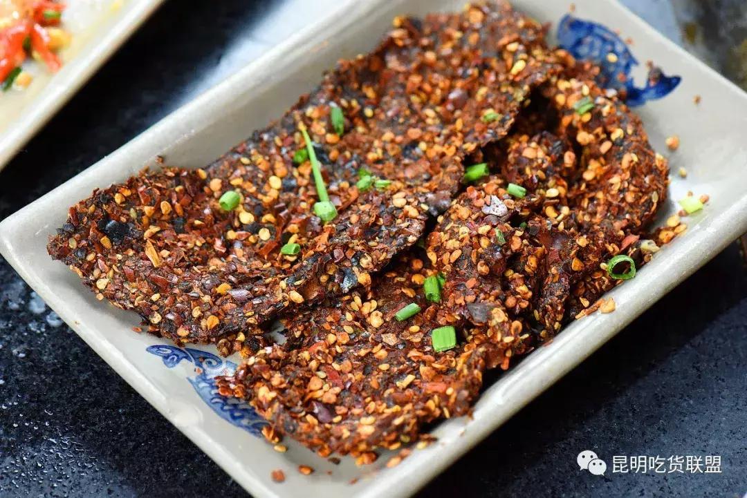 昆明最好吃的清汤鱼火锅,云南地道鱼火锅店推荐