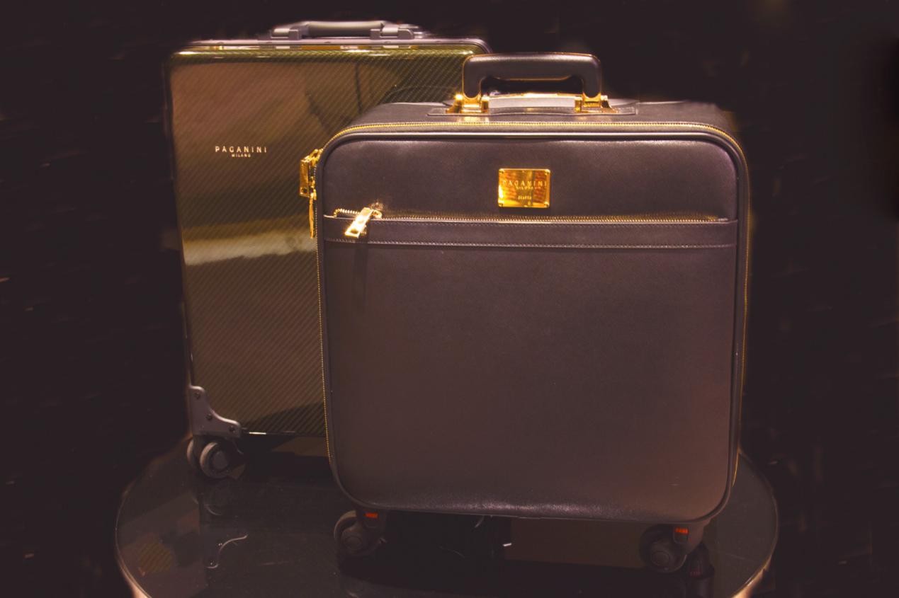 rimowa行李箱为啥卖得那么贵,rimowa联名行李箱再次来袭