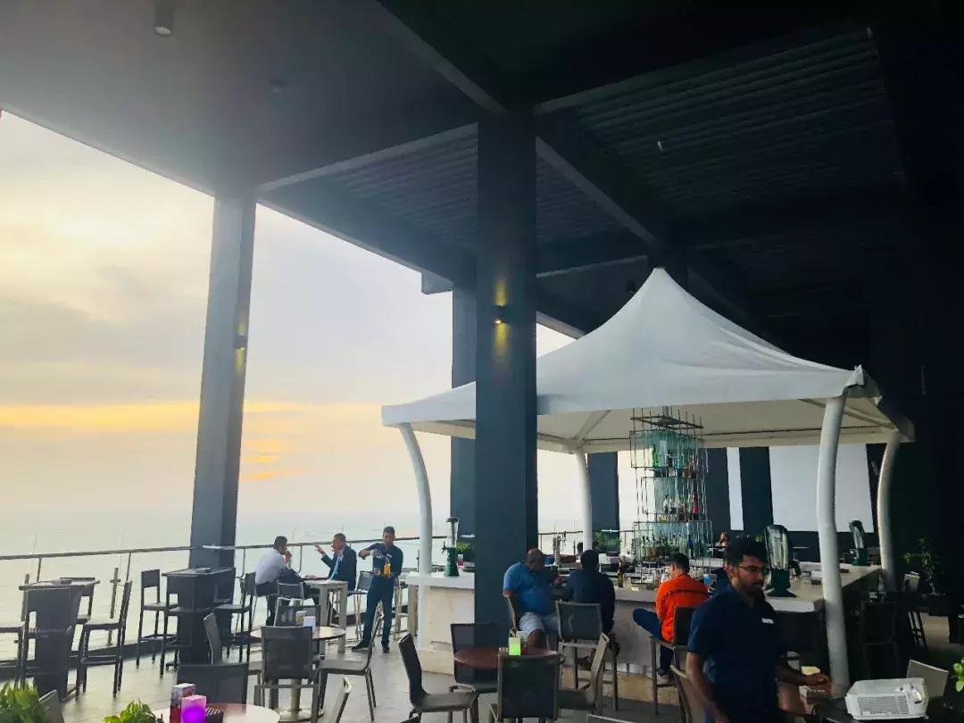 一生必去一次的神奇国度，榴莲白菜价，还有千与千寻里的海上火车