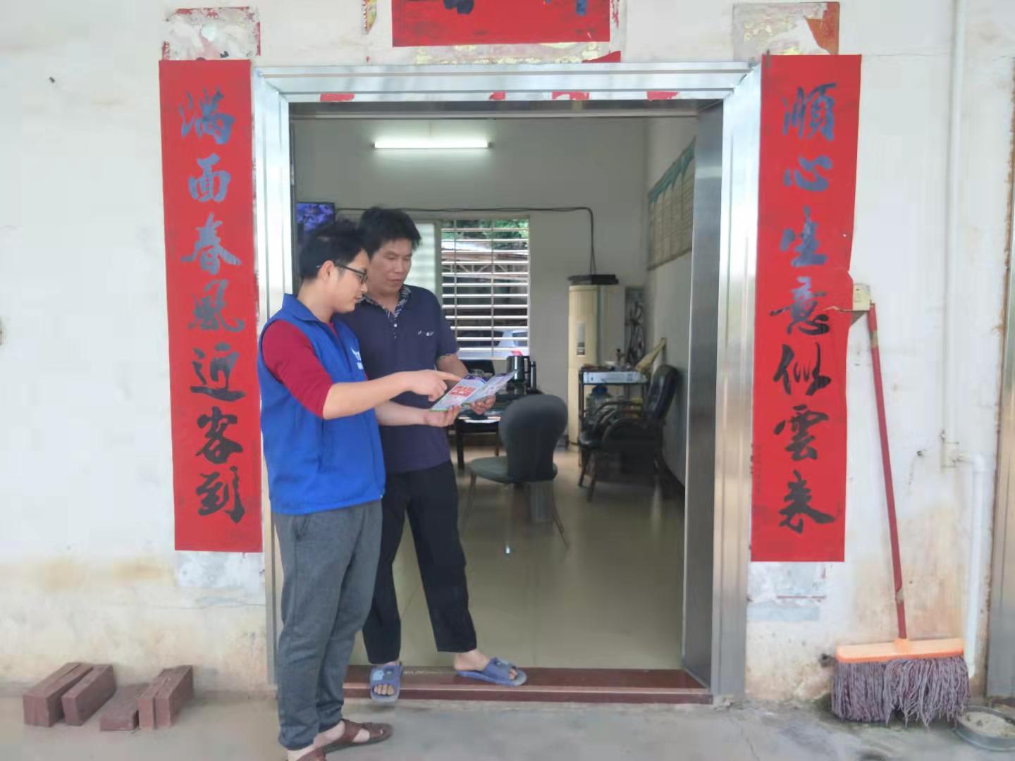 民警深入辖区开展禁毒尿检,派出所通知涉毒人员尿检