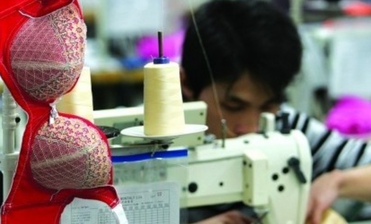 中国的“内衣之乡”：暗藏在三线城市里，小镇年产胸罩超过3亿件