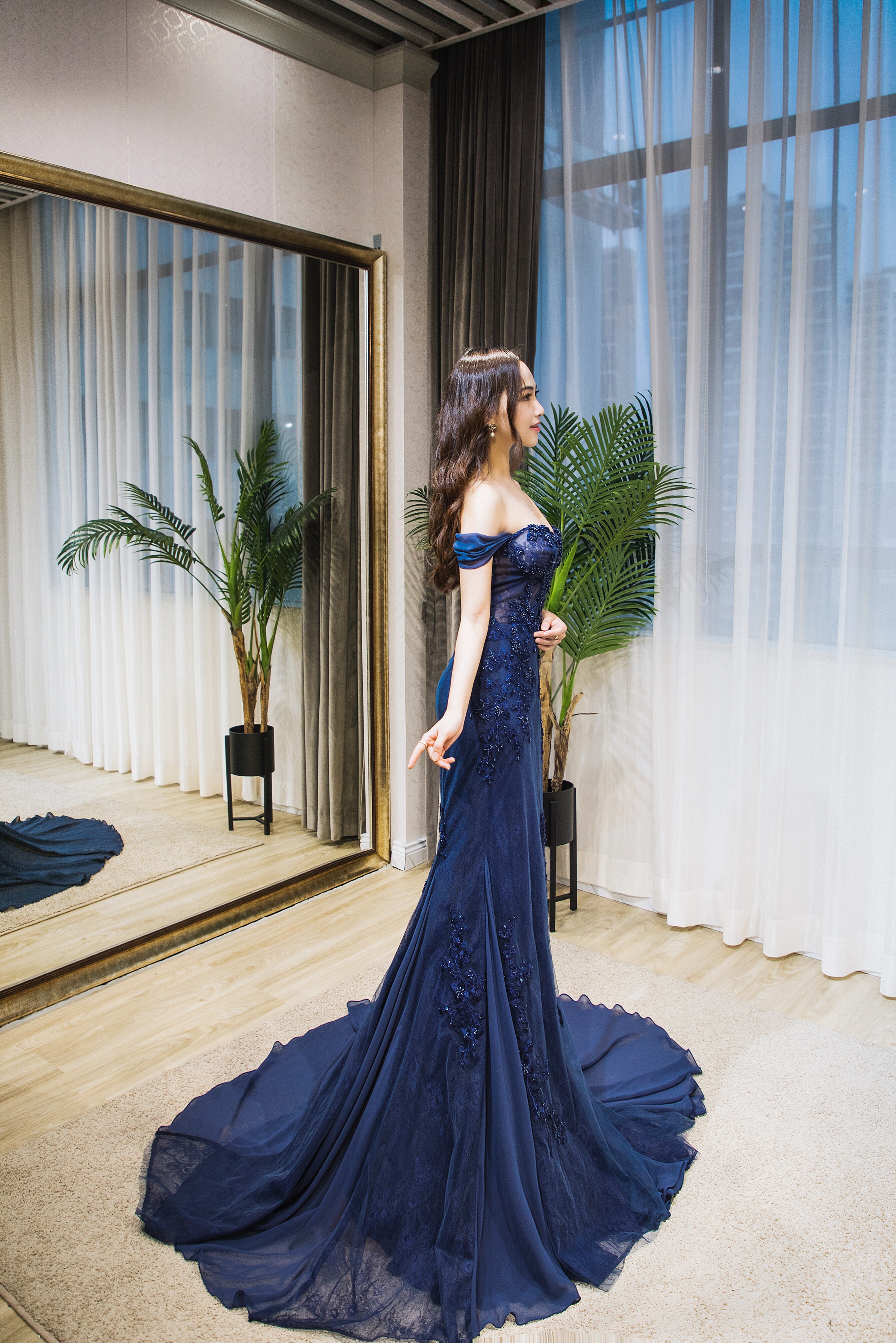 年会礼服穿什么好,年会穿哪样的礼服好看