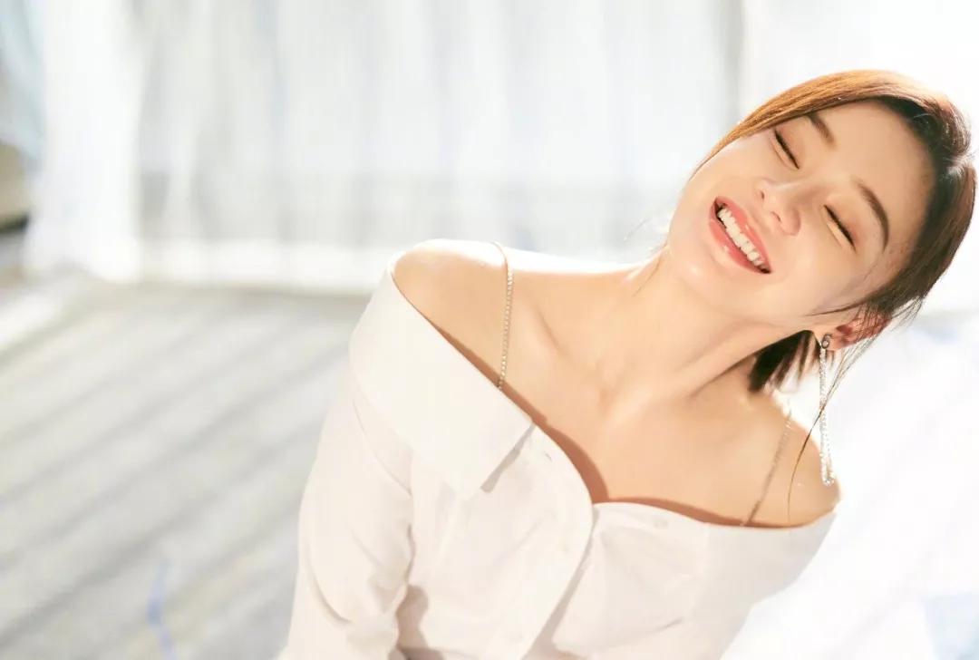 马甲线女王袁姗姗打拳击,袁姗姗马甲线女王全集