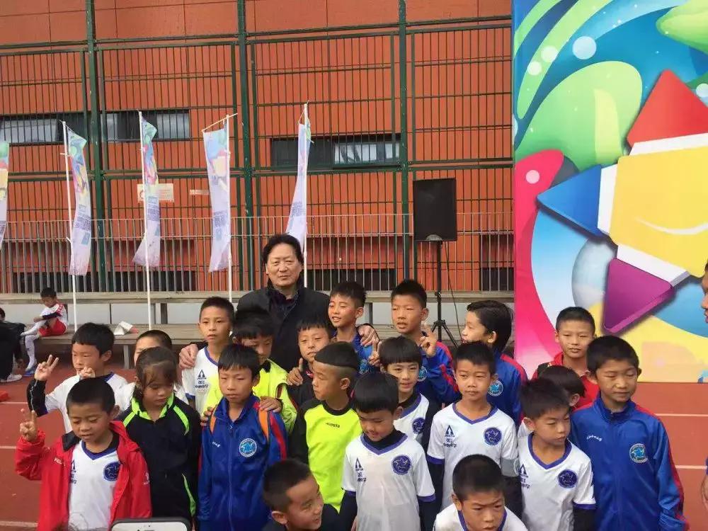 幸运星u11,幸运星u12足球