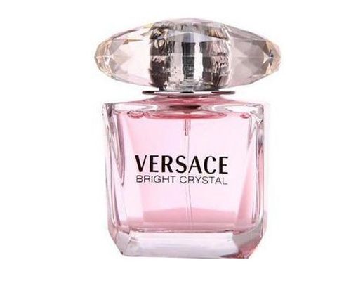 有哪些香水适合送给正在追求的女孩？