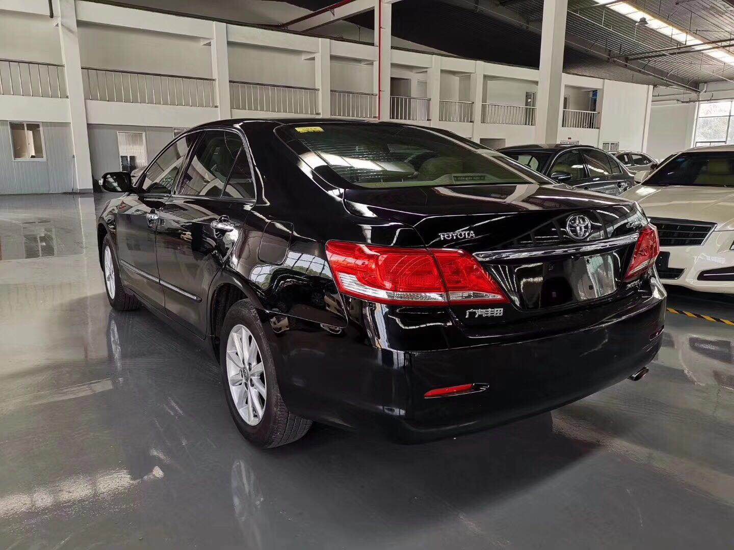 开一两年丰田凯美瑞值得买吗,二手丰田凯美瑞全款拿下5-6万左右