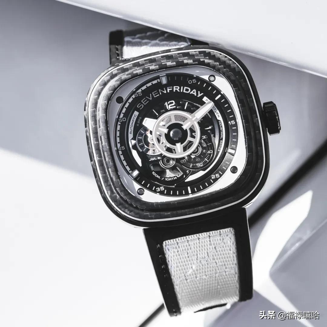 新年相亲加分秘籍|如何从手表分辨这个潮男的“真伪”