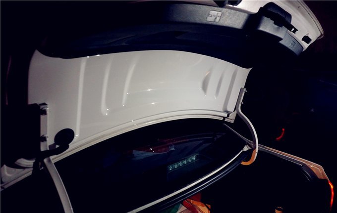 大众朗逸15年1.6自吸评价,15款大众朗逸车型参数