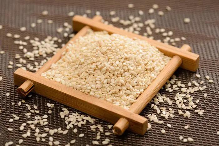 名老中医治疗肾虚耳鸣医案,名老中医谈耳鸣