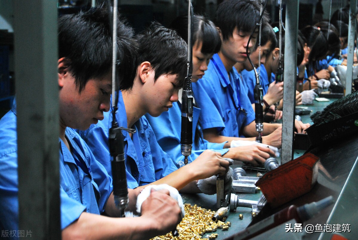 一个月工资8000没有压力,一个月工资10000没人干