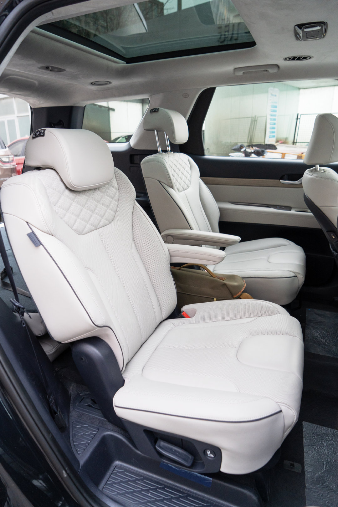 北京现代palisade试驾视频,现代帕里斯帝海外试驾体验