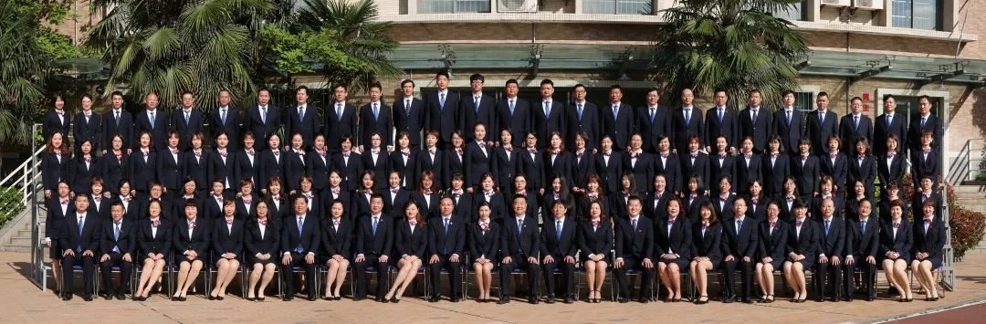 办一所师生愉悦的学校,办一所幸福的学校