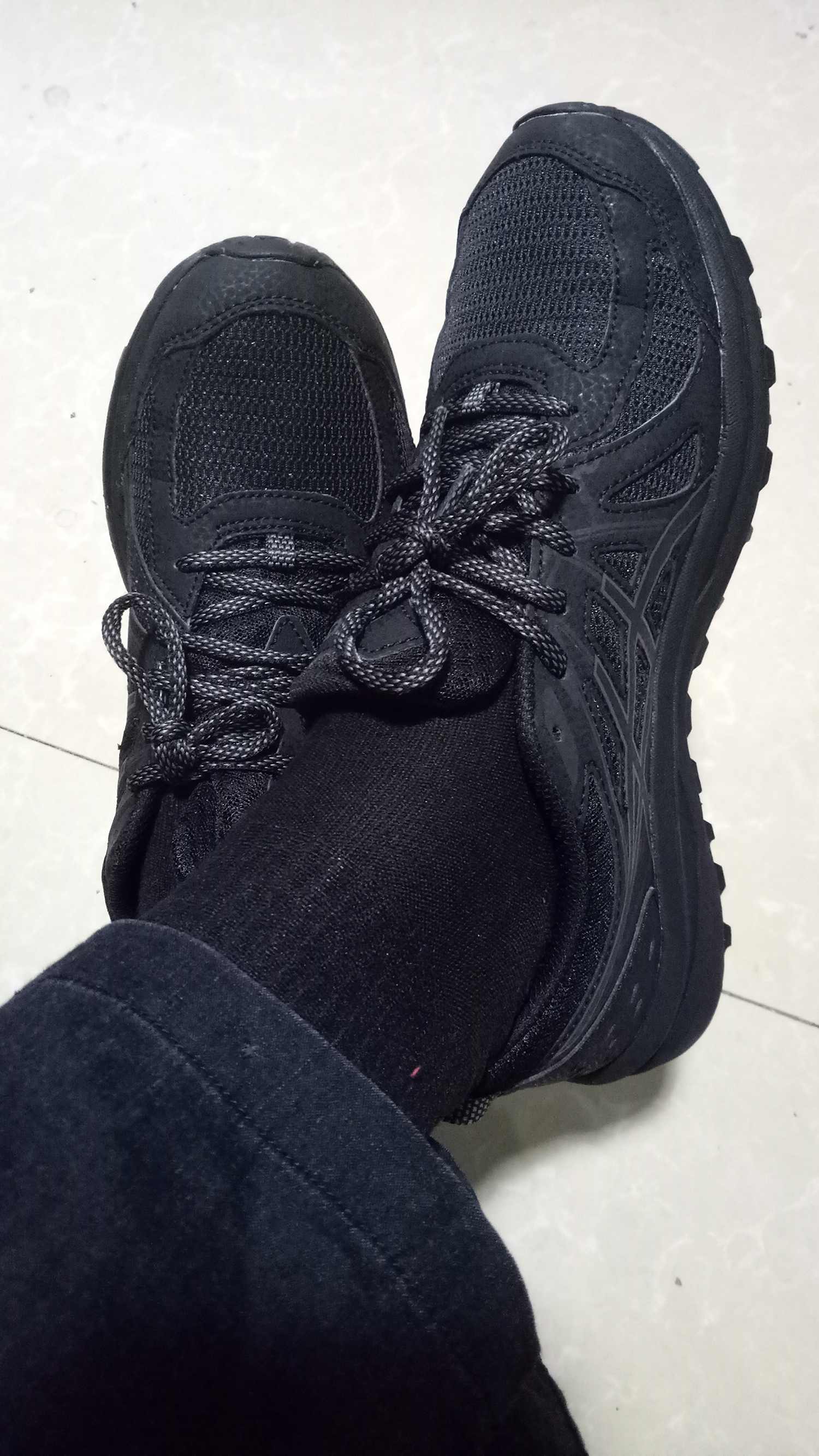 亚瑟士跑步鞋怎么样,亚瑟士哪个系列的跑步鞋比较好