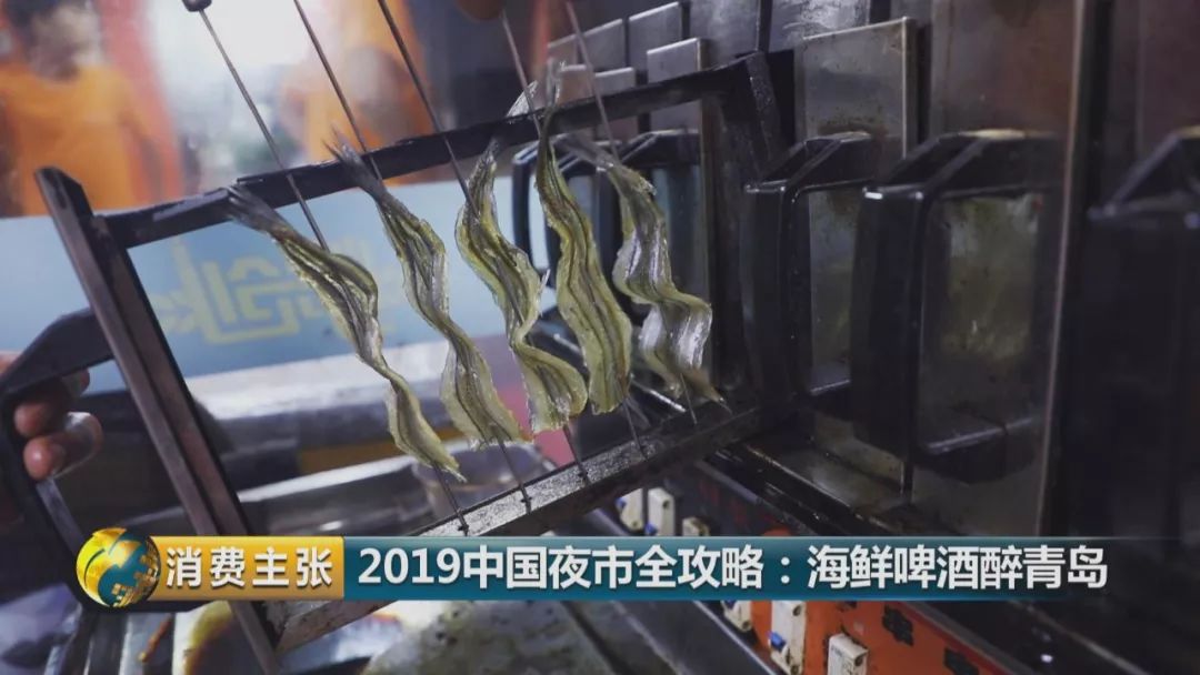 卖烤爆了的烤肠,正宗青岛电烤串视频