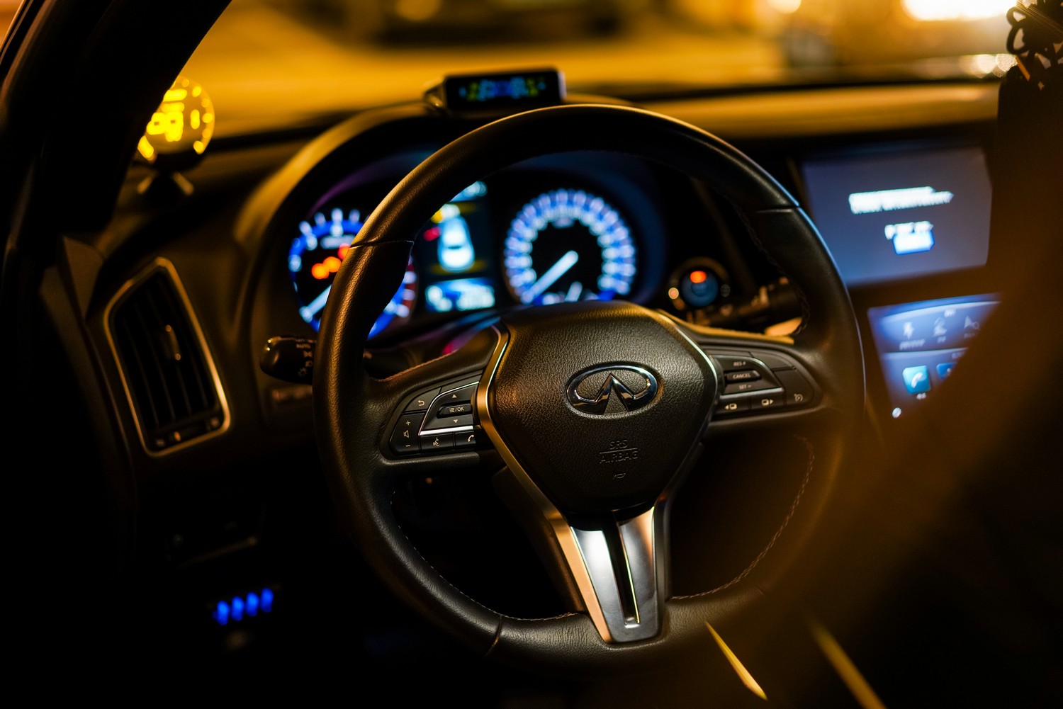 巅峰极速英菲尼迪q60改装,英菲尼迪q60改黑武士