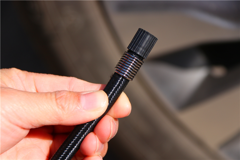 途虎王牌充气泵怎么使用,途虎王牌车载充气泵t1有线数显款