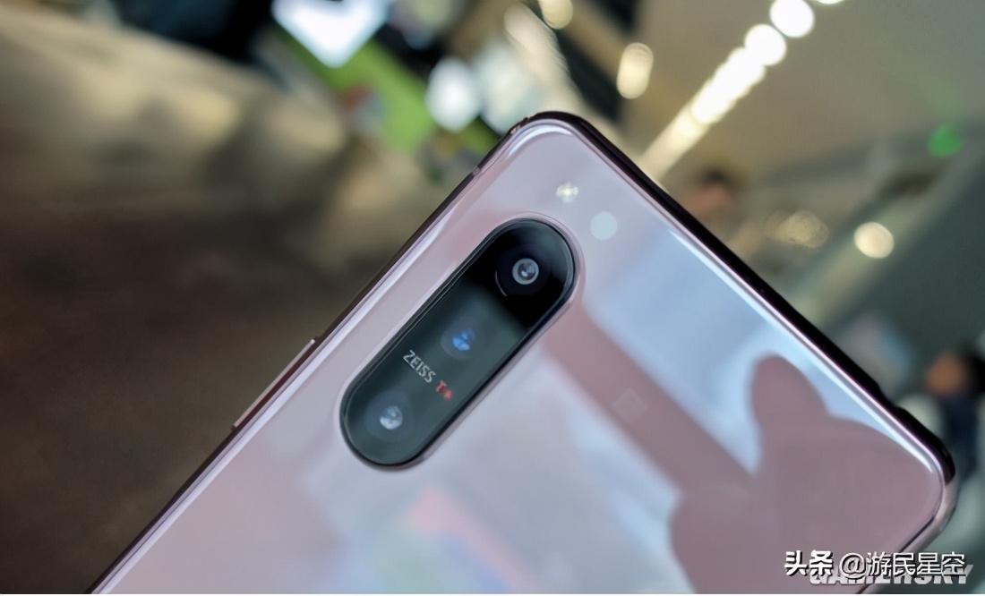 索尼小屏旗舰xperia5V,xperia5iii与xperia5ii对比