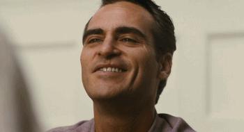 他不是演得好，他就是小丑本人