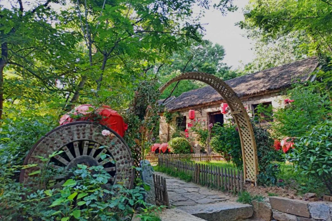 这个真实存在的古村落美如仙境,沂蒙山风景区内的古村落