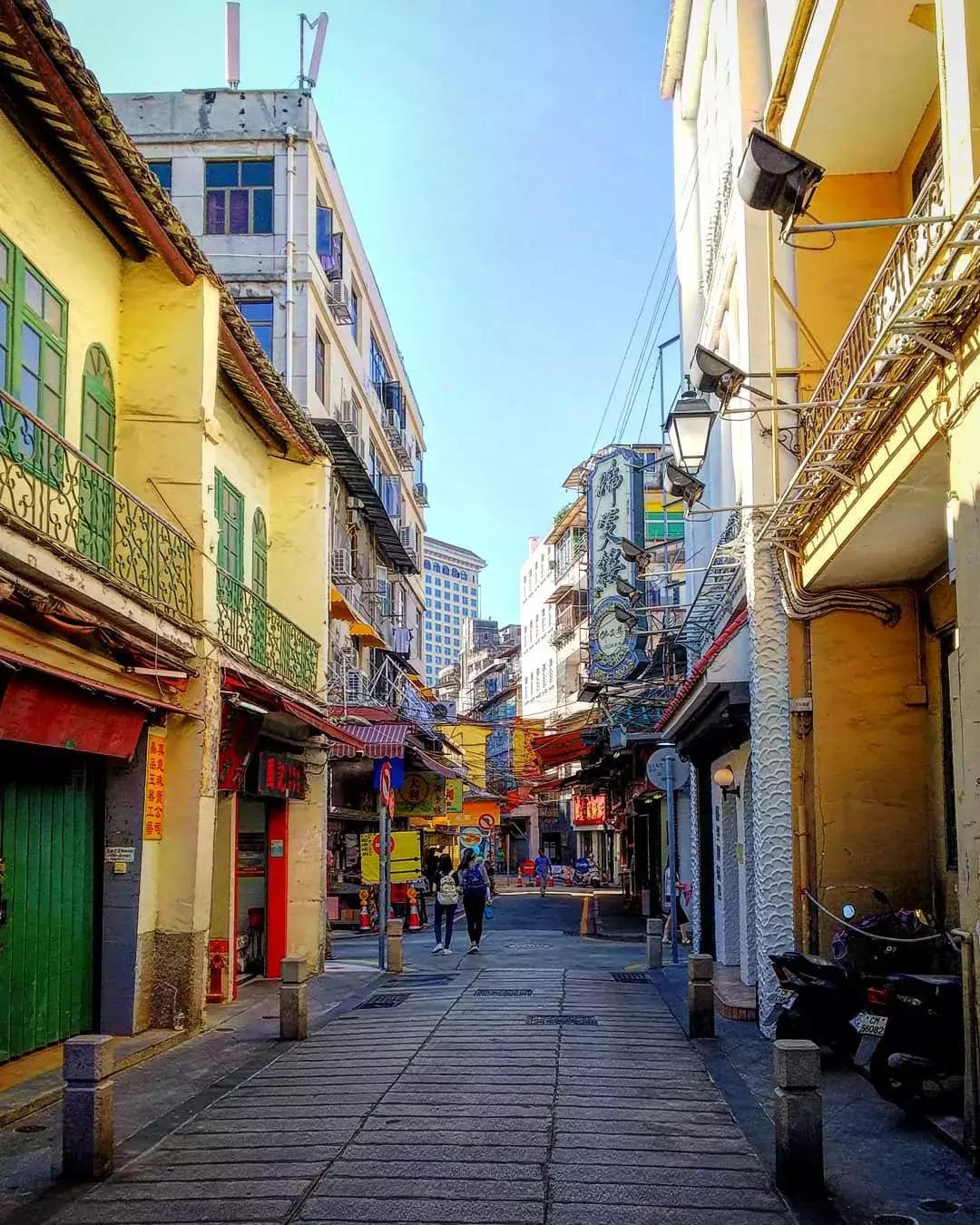 在澳门怎么吃免费奶茶小吃,澳门怎么品尝各国料理