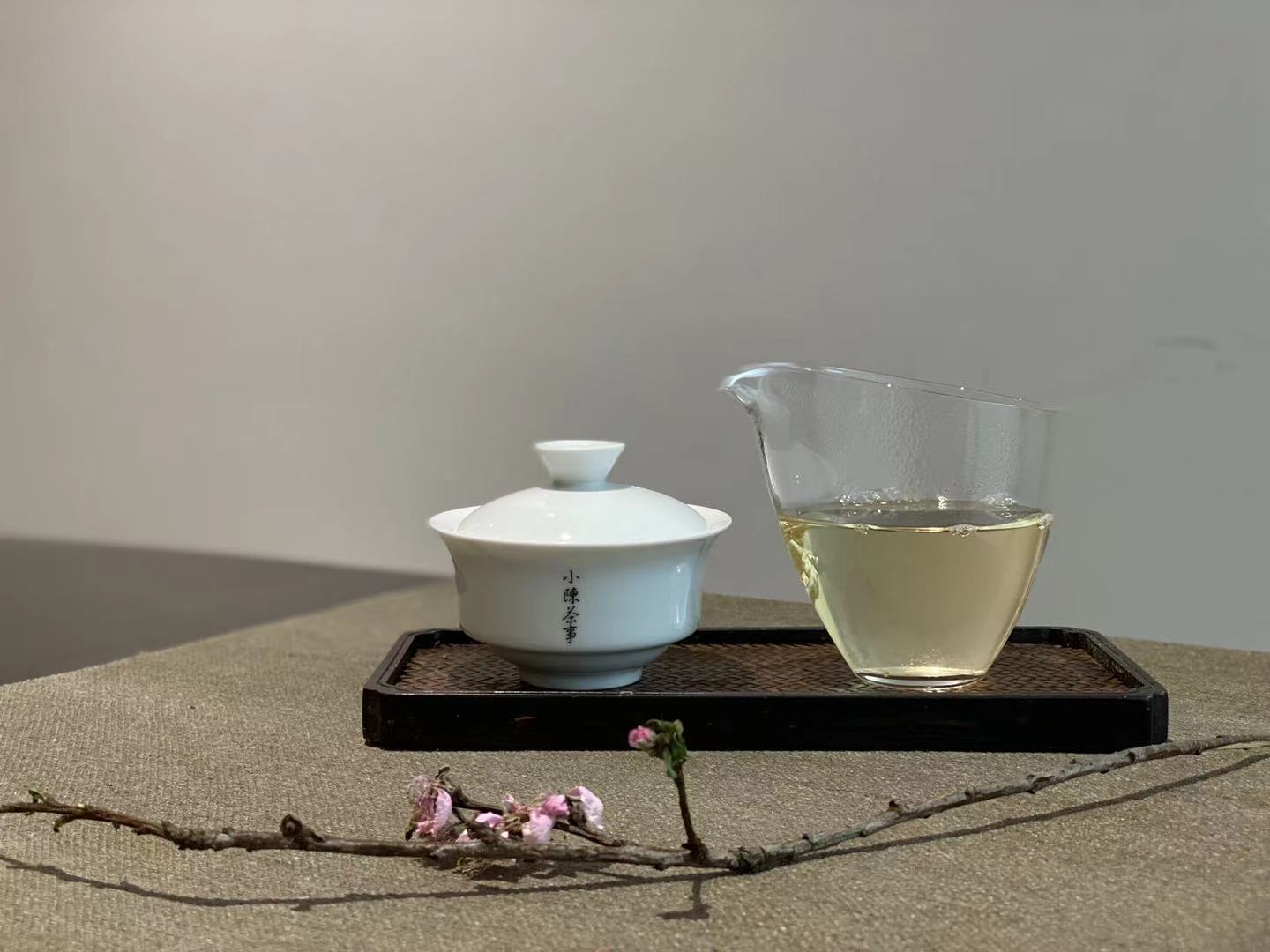 茶友们所热捧的老白茶究竟是什么,为什么有的白茶怎么泡都不苦涩