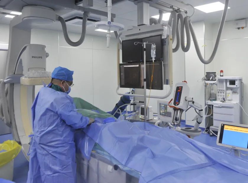 郑州tips介入手术,郑州三院北院区急救站