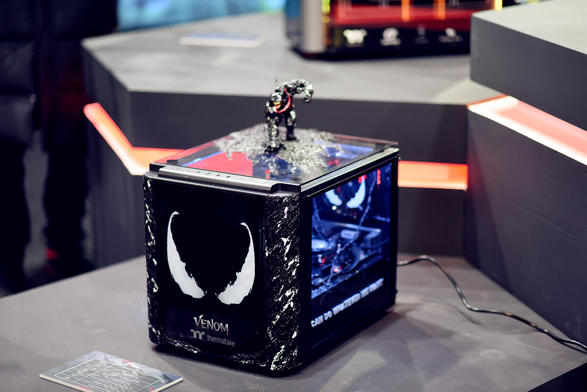 CGU2018电竞盛典燃爆星城长沙,数万人嗨翻湖南会展中心