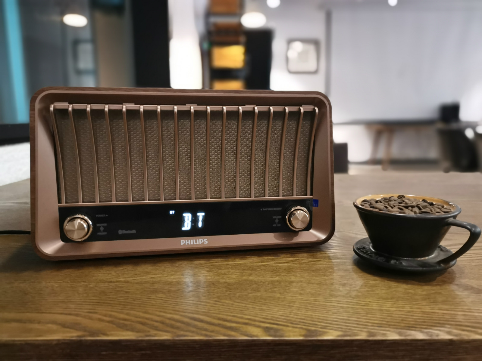 飞利浦TAVS300洛可可复古蓝牙音箱,飞利浦经典小音箱