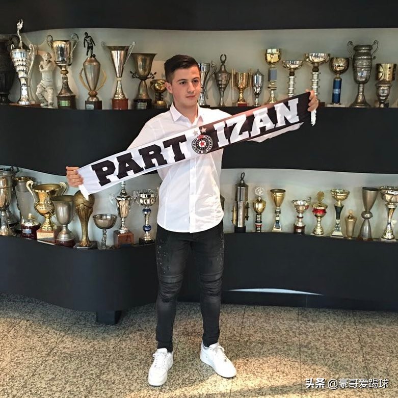 fm19必签的妖人门将,fm足球经理妖人盘点24