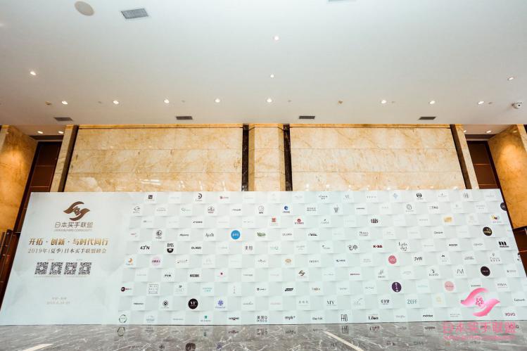 luara鍔╁姏鏃ユ湰涔版墜鑱旂洘,luara鍔╁姏鏃ユ湰璐墜鑱旂洘澶т細