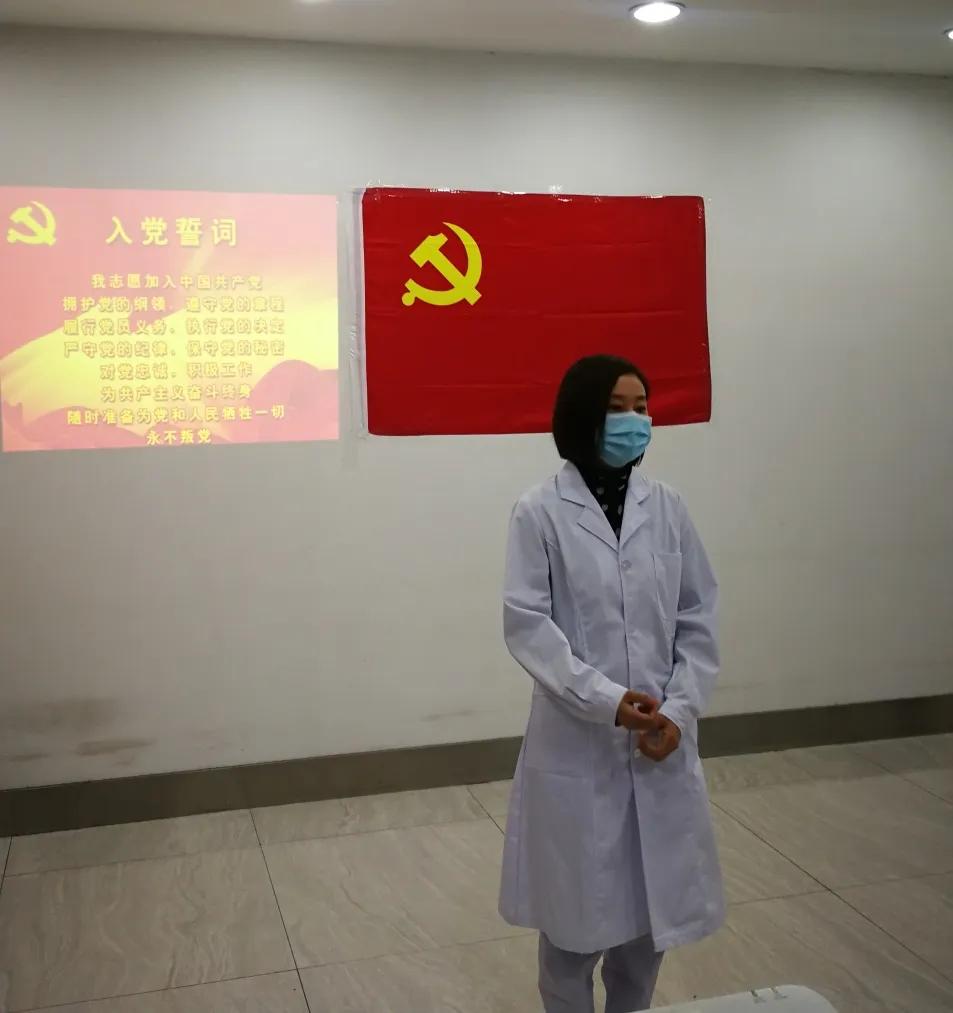 医大四院白衣战士,哈医大军人