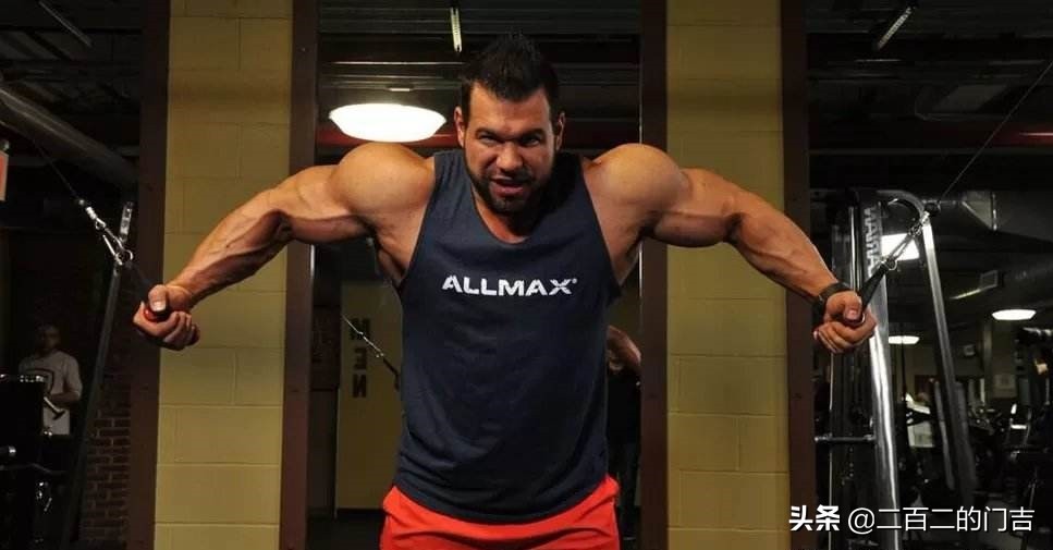 胸肌怎么练不下垂哑铃,胸肌怎么练不大