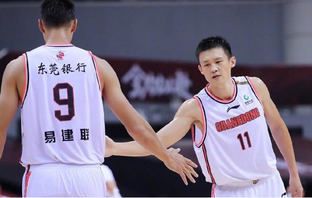 郭艾伦评价周鹏,郭艾伦谈周鹏视频