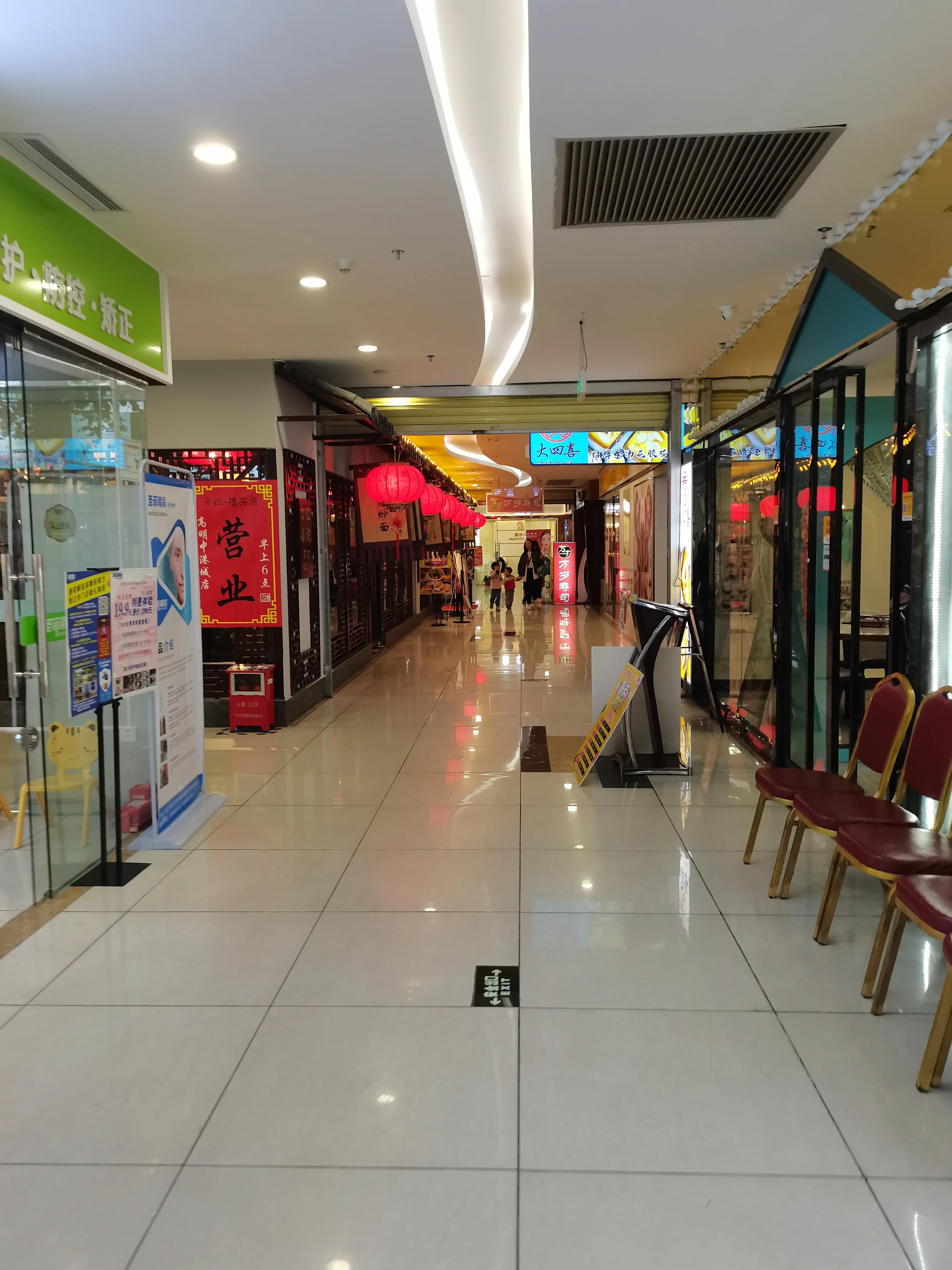 考察广东广州,考察广州市番禺区服装店