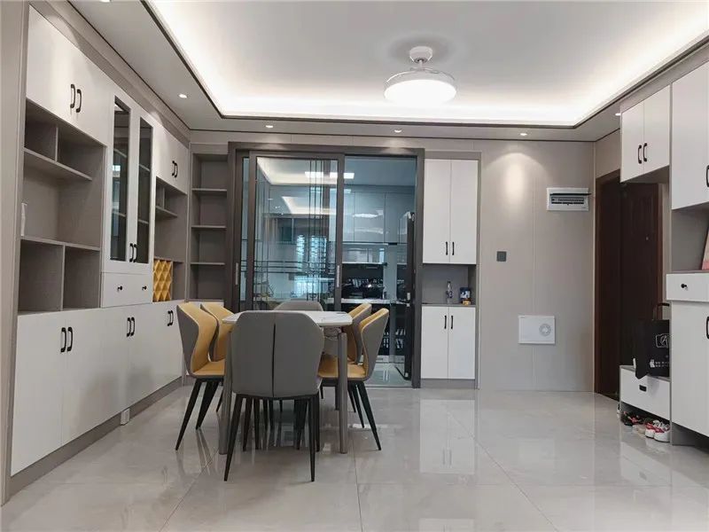 谁说陶瓷零售不好做？吴忠在桂林每年业绩几千万