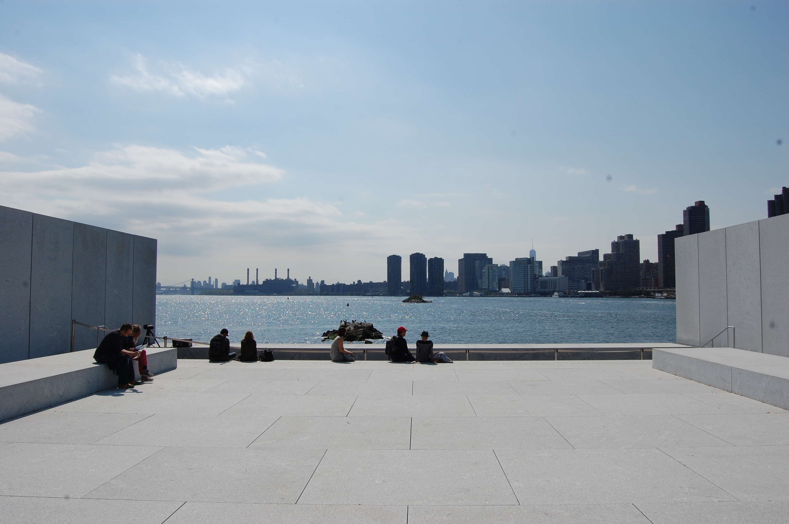 现代主义建筑大师格罗皮乌斯,建筑大师路易斯阿拉干作品