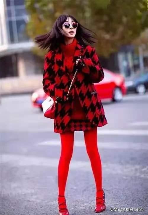 秋冬好搭配的打底袜颜色,秋冬打底袜