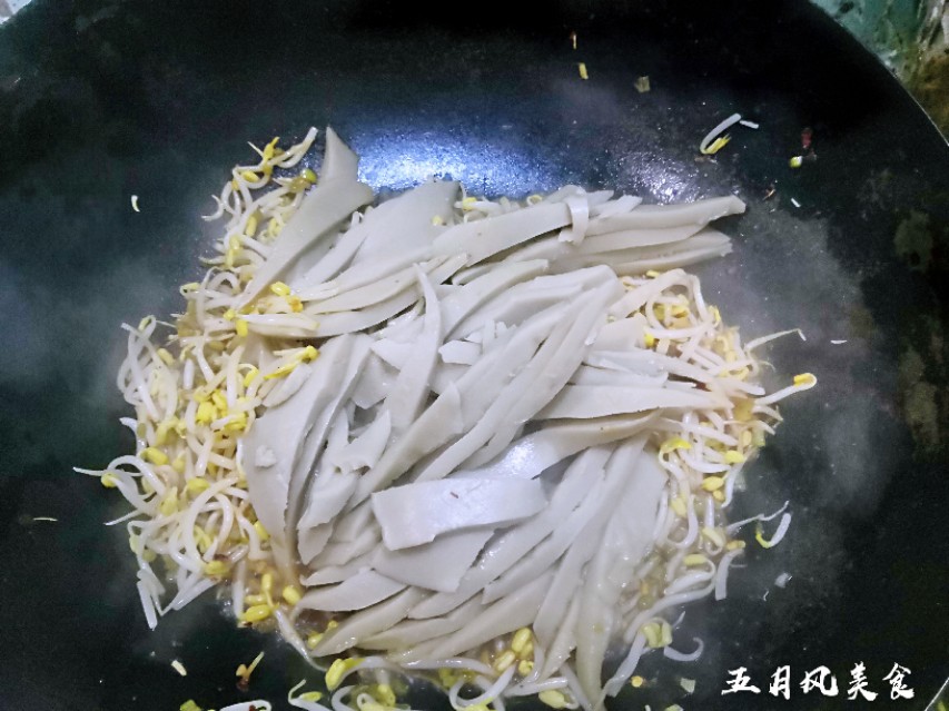 山西口味煎灌肠,山西小吃馍炒菜做法