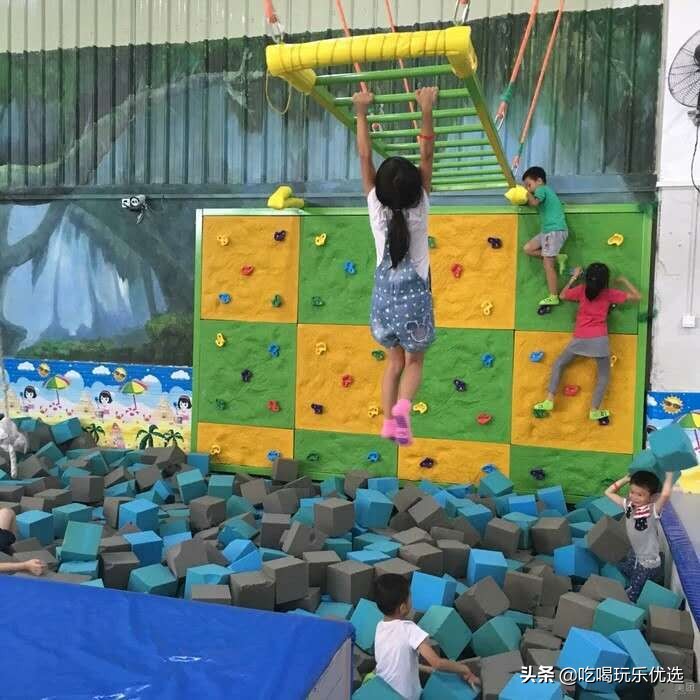 深圳龙华大浪炫飞蹦床乐园,深圳龙华区蹦床公园