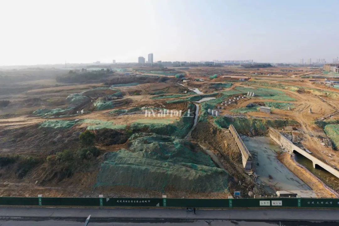 东安湖与怡心湖哪个好,怡心湖和东安湖哪个好玩