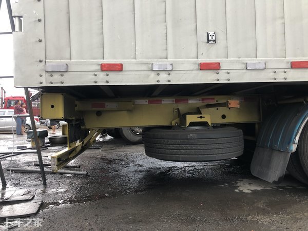 沃尔沃单驱牵引车4x2二手车,沃尔沃货车4米2高栏