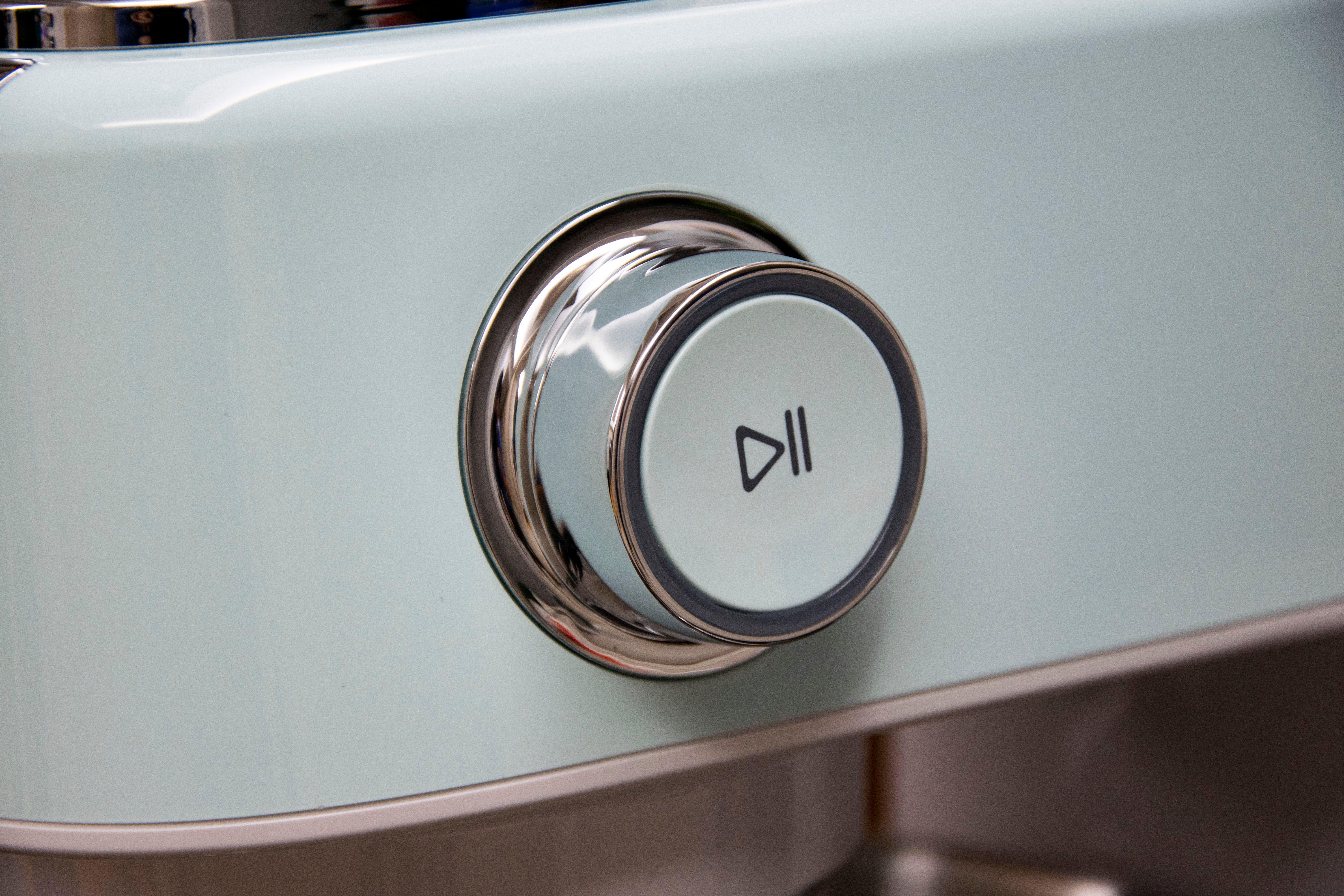 海氏厨师机m5操作,海氏m5厨师机带榨汁功能测评