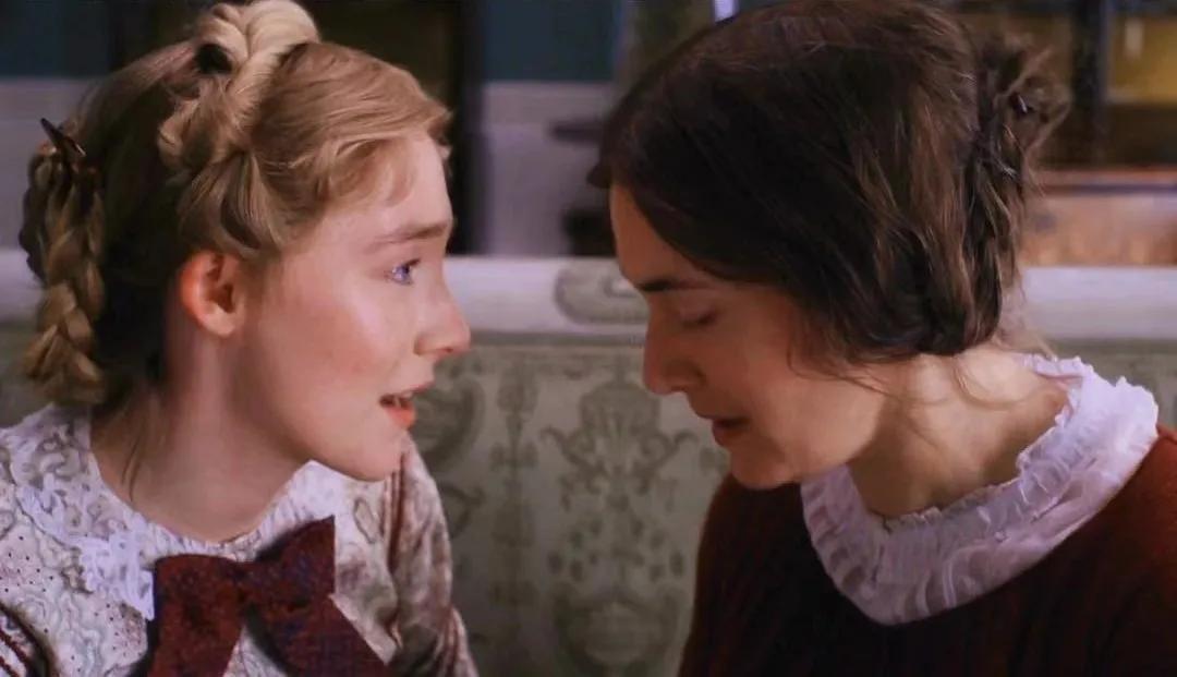 《菊石》的后劲：沉浸体验式的阅片过程，前所未有