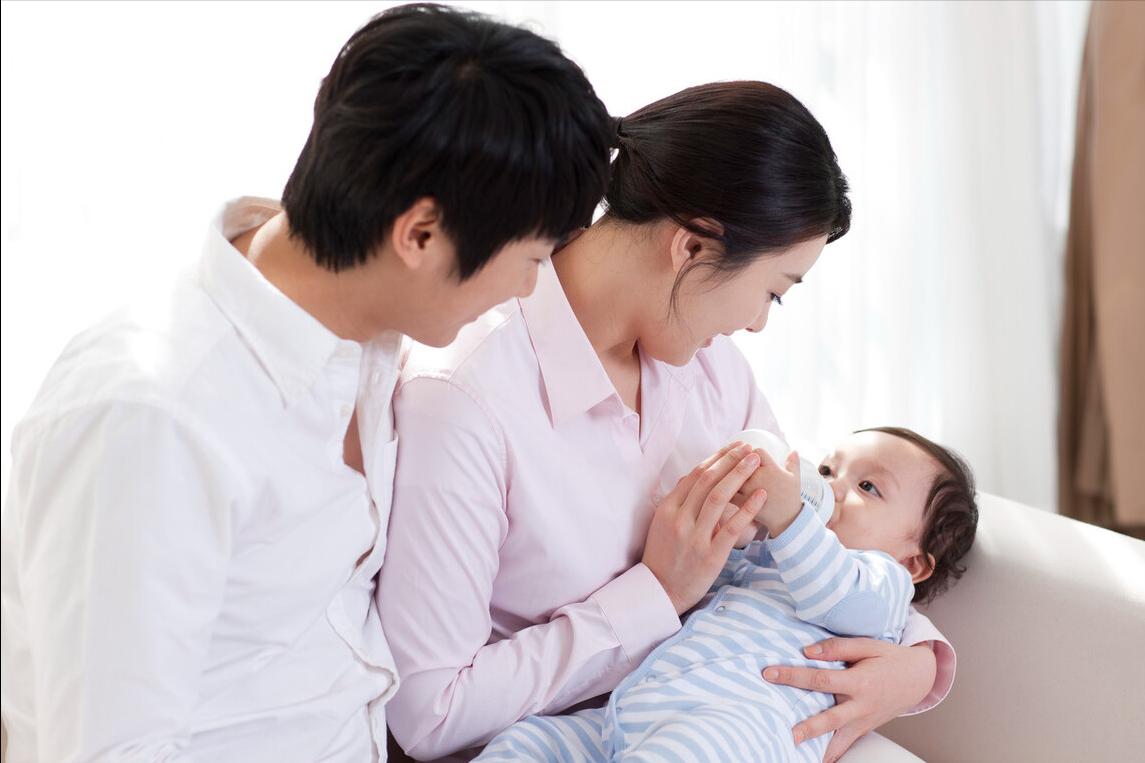 冲奶方法正确、也拍嗝了，为啥宝宝还是胀气？可能忽略了一个细节