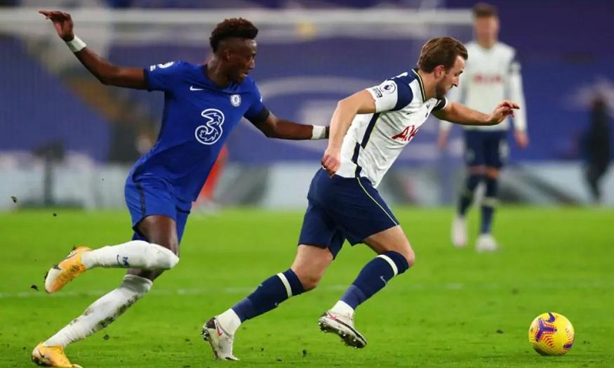 穆里尼奥的成长之路纪录片,穆里尼奥的第三个赛季