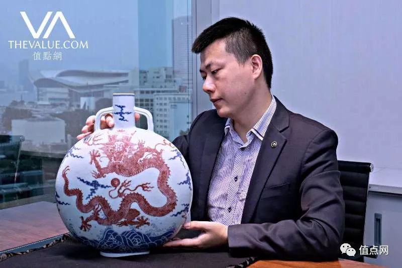 神秘藏窦「十面灵壁山居」|从三件乾隆官窑看大藏家品味