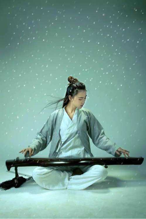 古琴霜雪千年,古筝气质霜雪千年