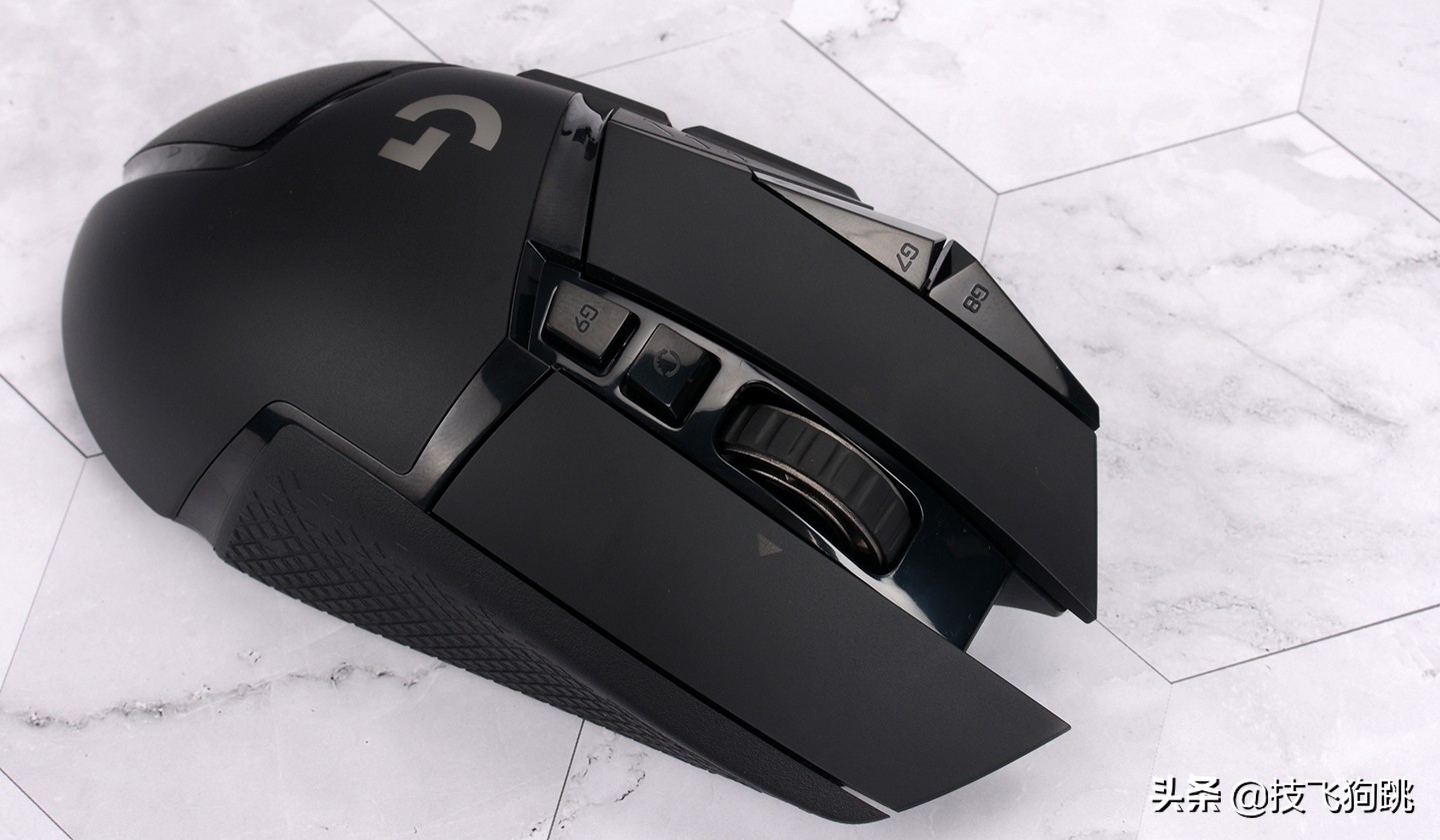永劫无间罗技鼠标g502hero一键振刀,鼠标推荐罗技g502测评