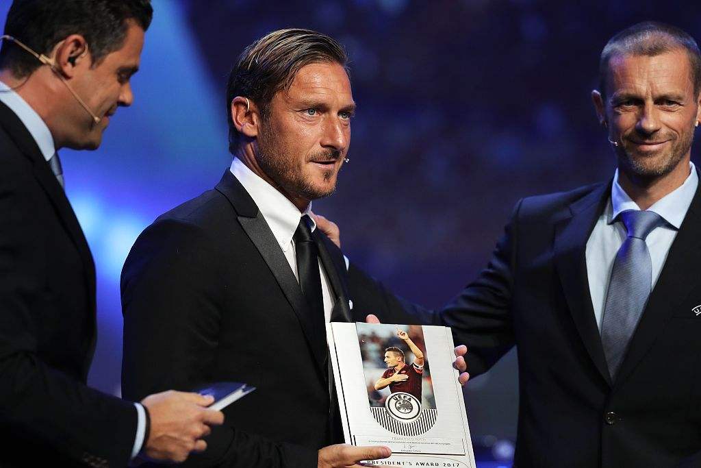 历届欧足联主席奖（欧足联终身成就奖）获得者